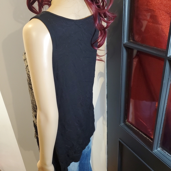 90s Styled Top - Picture 4 of 6